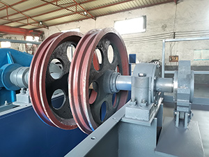 TH��HL�ͭh(hu��n)��x�Ķ�ʽ�����C